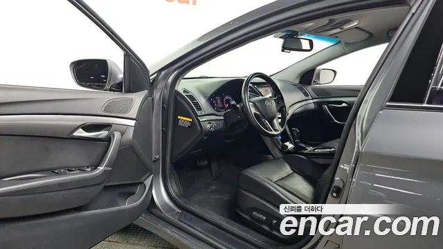 Hyundai i40 2016 thumb 10