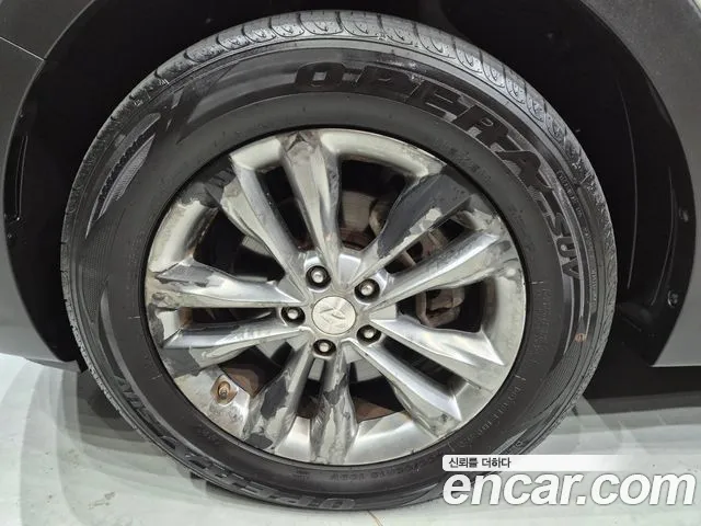 Hyundai Santa Fe 2015 thumb 5