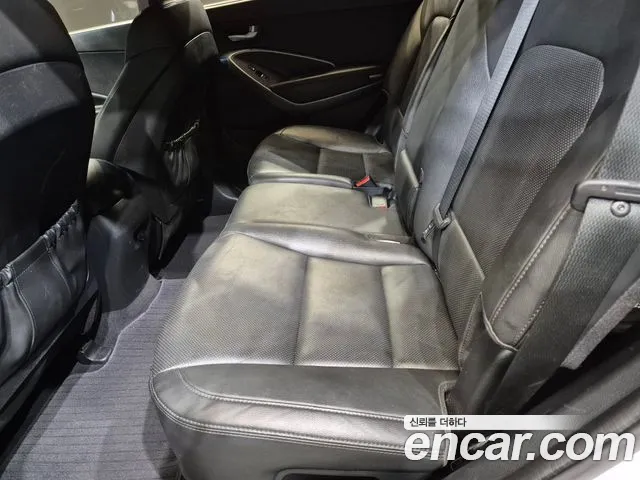 Hyundai Santa Fe 2015 thumb 7