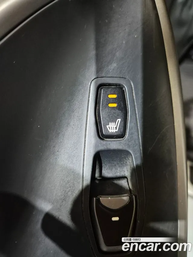 Hyundai Santa Fe 2015 thumb 8
