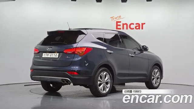 Hyundai Santa Fe 2015 thumb 2
