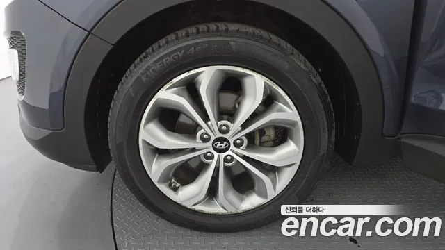 Hyundai Santa Fe 2015 thumb 5