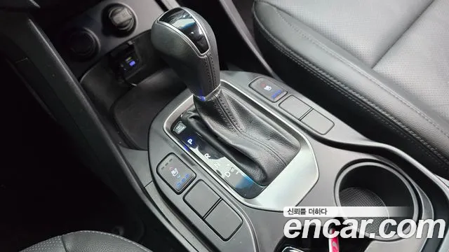 Hyundai Santa Fe 2015 thumb 9