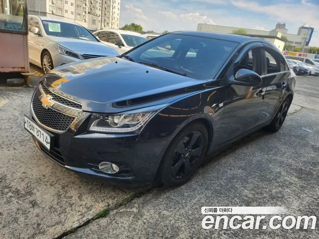 ChevroletGMDaewoo Cruze 2012 thumb 2