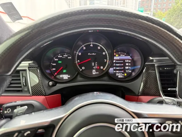 Porsche Macan 2016 thumb 8