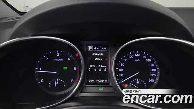 Hyundai Santa Fe 2016 thumb 8
