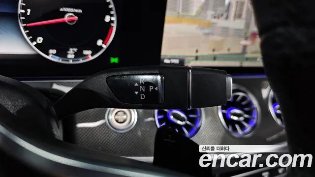 Mercedes-Benz CLS-Class 2018 thumb 9
