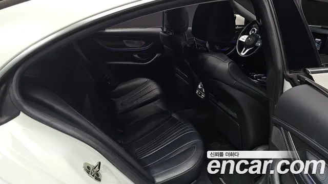 Mercedes-Benz CLS-Class 2018 thumb 12