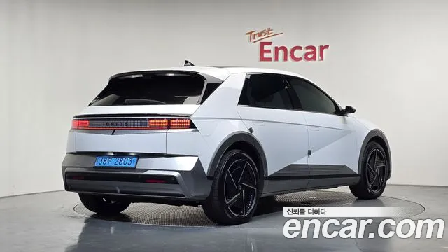 Hyundai IONIQ 5 2024 thumb 2