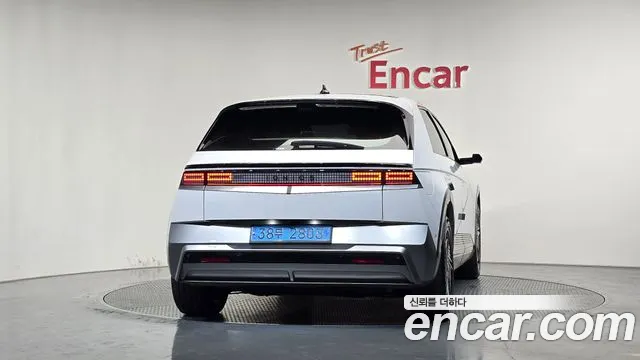 Hyundai IONIQ 5 2024 thumb 4