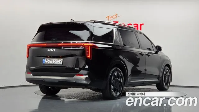 Kia Carnival 2024 thumb 2