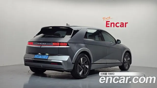 Hyundai IONIQ 5 2024 thumb 2