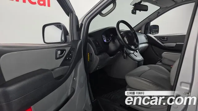 Hyundai Starex 2019 thumb 10