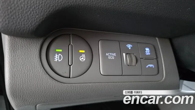 Hyundai Starex 2019 thumb 12