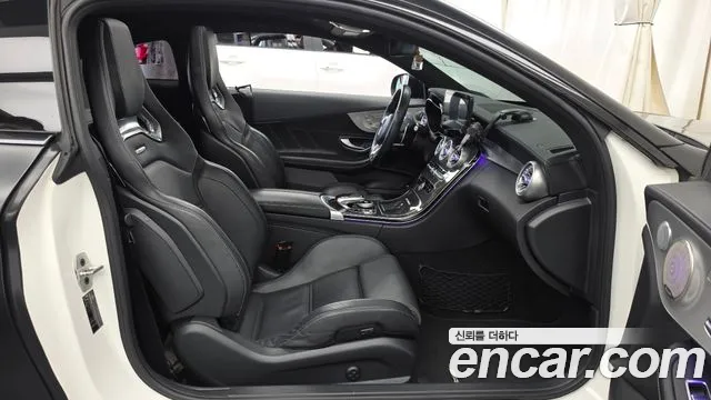 Mercedes-Benz C-Класс 2017 thumb 11