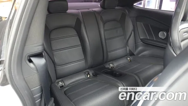 Mercedes-Benz C-Класс 2017 thumb 12