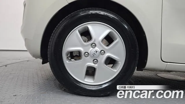 Kia Ray 2015 thumb 5