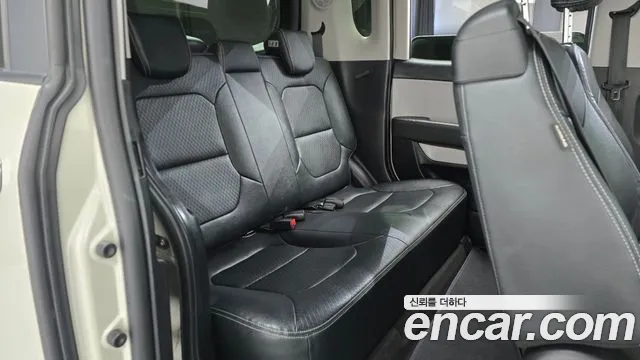 Kia Ray 2015 thumb 11
