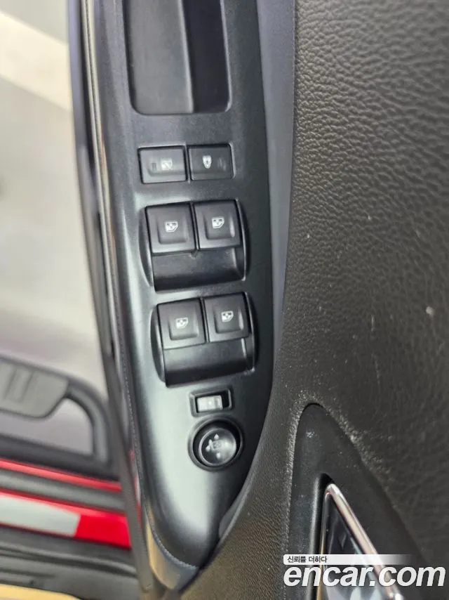 ChevroletGMDaewoo Colorado 2021 thumb 9