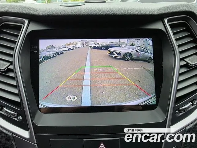 Hyundai Santa Fe 2013 thumb 5