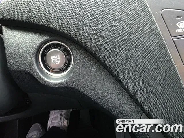 Hyundai Santa Fe 2013 thumb 6