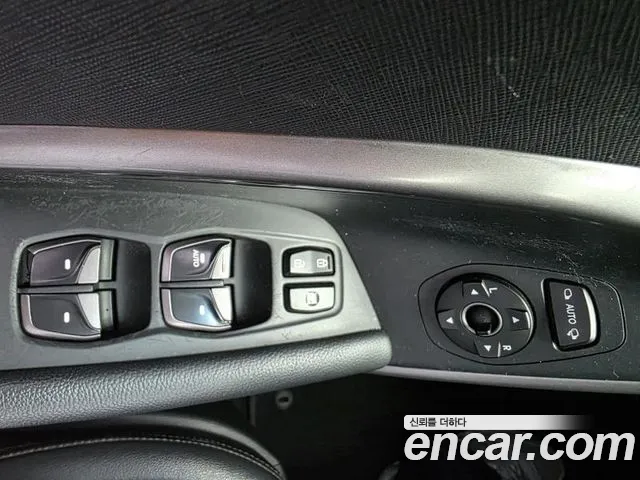 Hyundai Santa Fe 2013 thumb 9