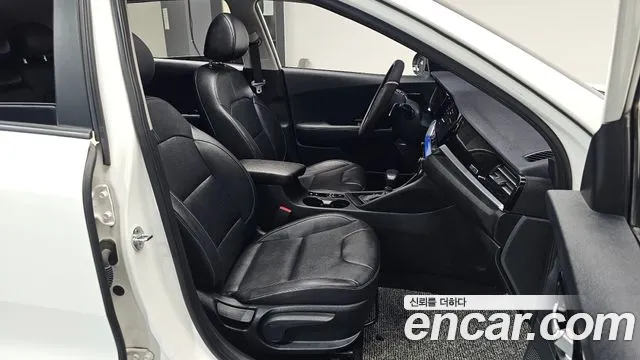 Kia Niro 2020 thumb 12