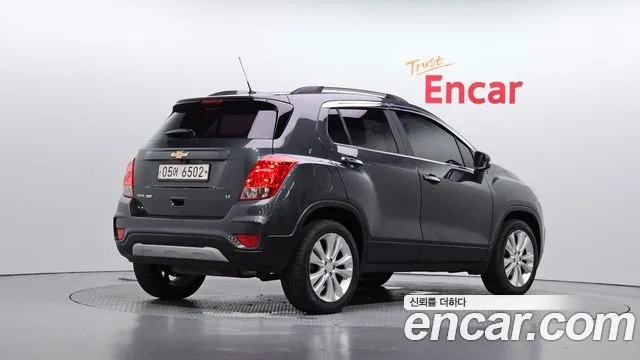 ChevroletGMDaewoo Tracker 2018 thumb 2