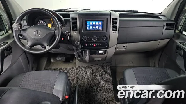 Mercedes-Benz Sprinter 2017 thumb 7