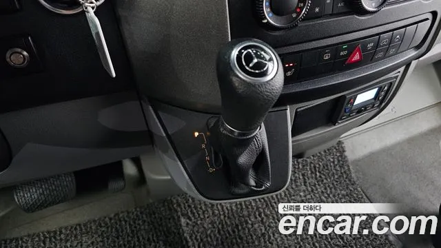 Mercedes-Benz Sprinter 2017 thumb 9