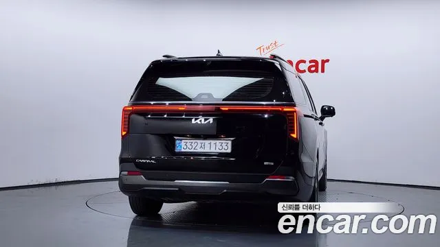 Kia Carnival 2024 thumb 4