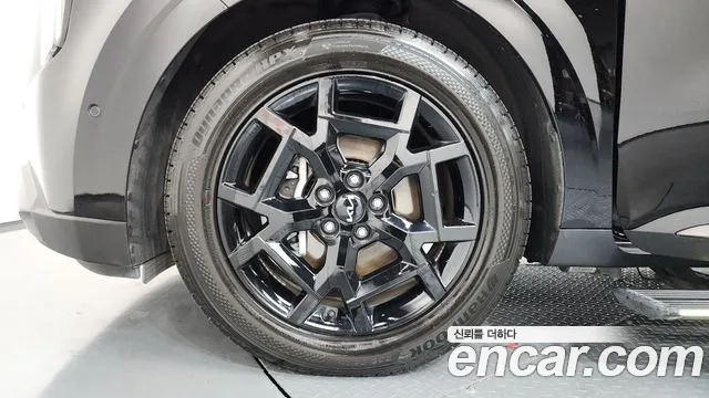 Kia Carnival 2024 thumb 5