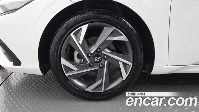 Hyundai Avante 2023 thumb 5