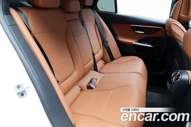 Mercedes-Benz C-Класс 2025 thumb 9