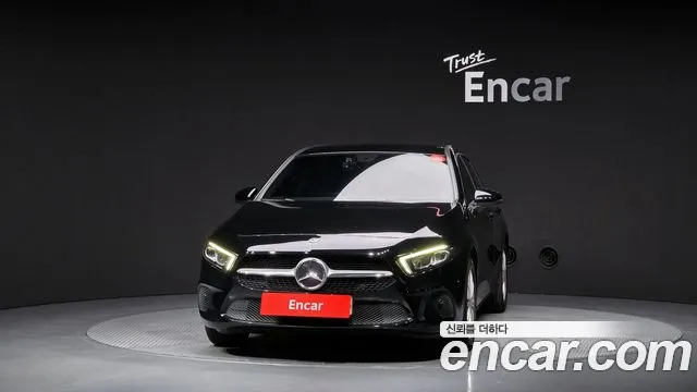 Mercedes-Benz A-Класс 2019 thumb 3