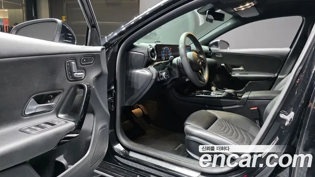 Mercedes-Benz A-Класс 2019 thumb 10