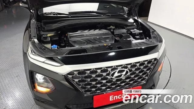 Hyundai Santa Fe 2018 thumb 6