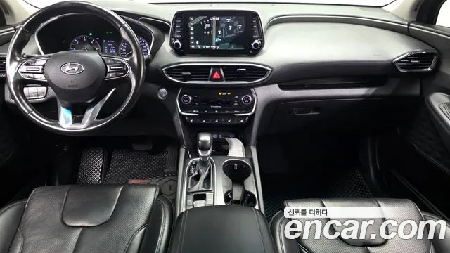 Hyundai Santa Fe 2018 thumb 7
