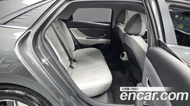 Hyundai Avante 2022 thumb 10