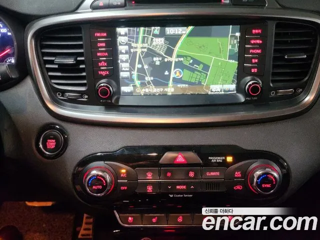 Kia Sorento 2017 thumb 8