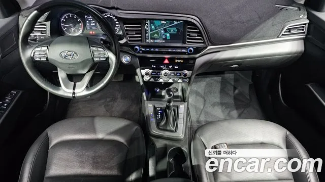 Hyundai Avante 2018 thumb 7