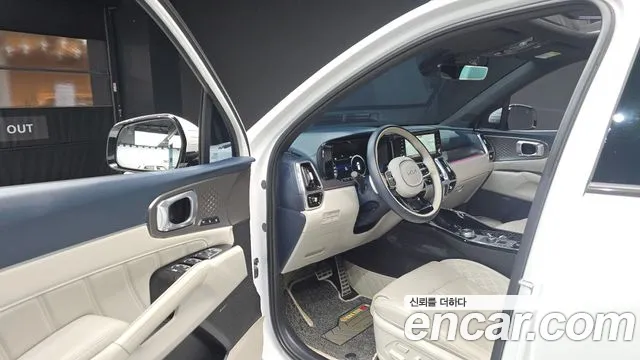 Kia Sorento 2023 thumb 9