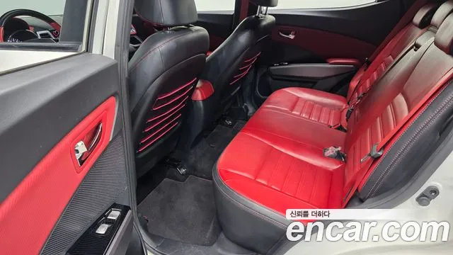 KG_Mobility_Ssangyong TIBOLI 2017 thumb 11