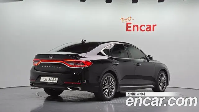 Hyundai Grandeur 2017 thumb 2