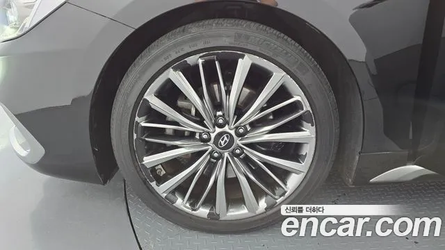 Hyundai Grandeur 2017 thumb 5