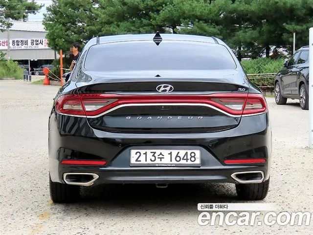 Hyundai Grandeur 2017 thumb 4