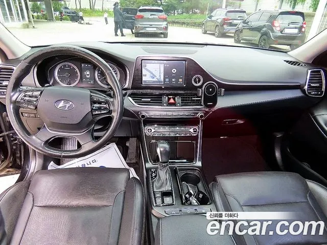 Hyundai Grandeur 2017 thumb 7