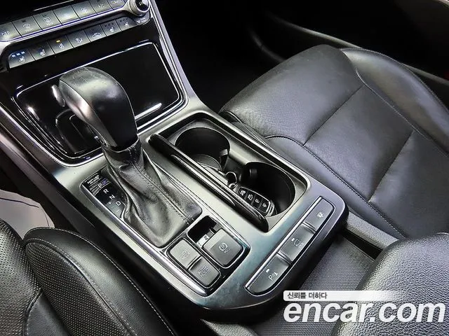 Hyundai Grandeur 2017 thumb 10
