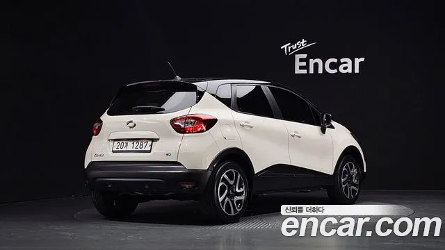 Renault-KoreaSamsung Captur 2014 thumb 2