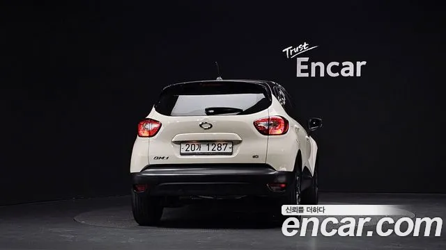 Renault-KoreaSamsung Captur 2014 thumb 4